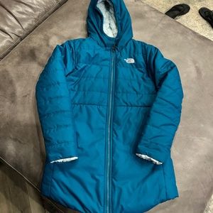 The North Face Reversible Mossbud Swirl Parka Girl's Size L in Deep Lagoon